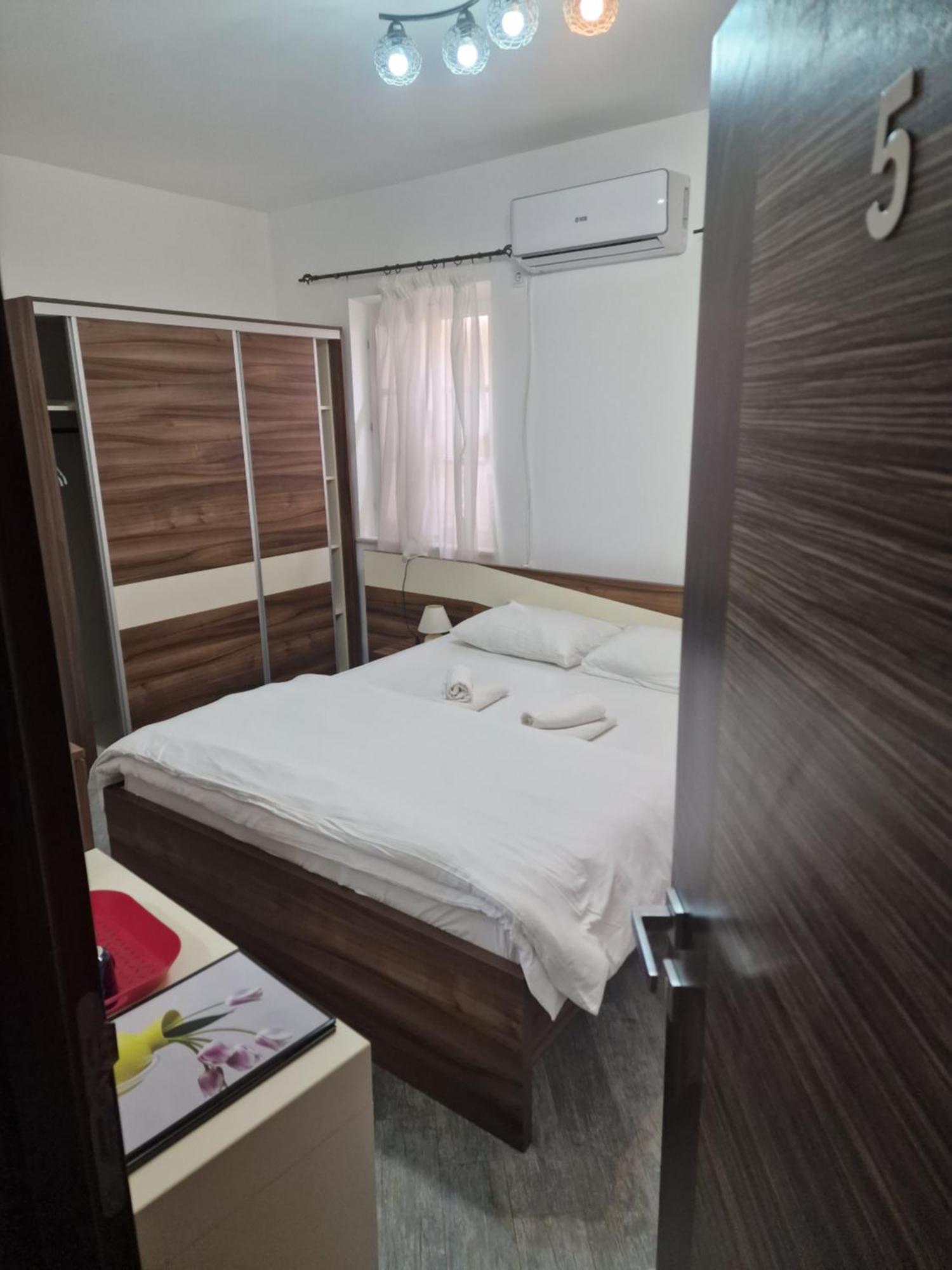 Rooms Dana Old Town 布德瓦 客房 照片